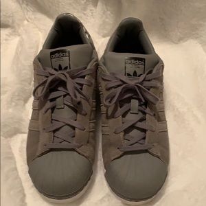 Adidas superstar